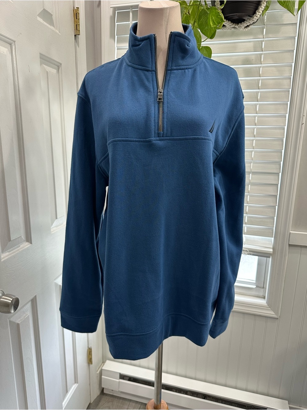 Nautica Men's Blue Half-Zip Fleece Pullover